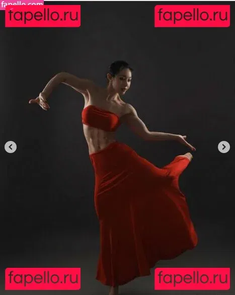 Yuna XS Onlyfans Photo Gallery 