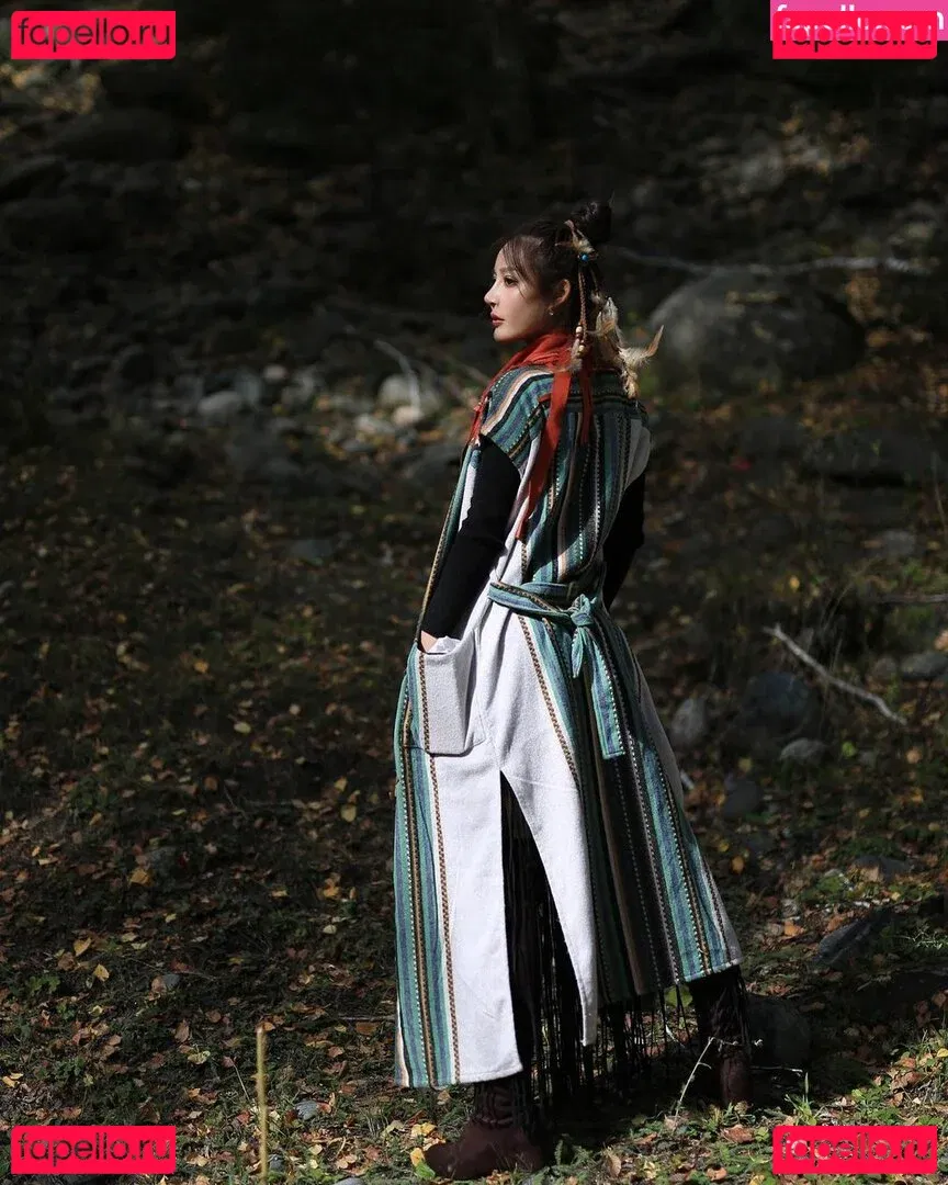 Yuna XS Onlyfans Photo Gallery 