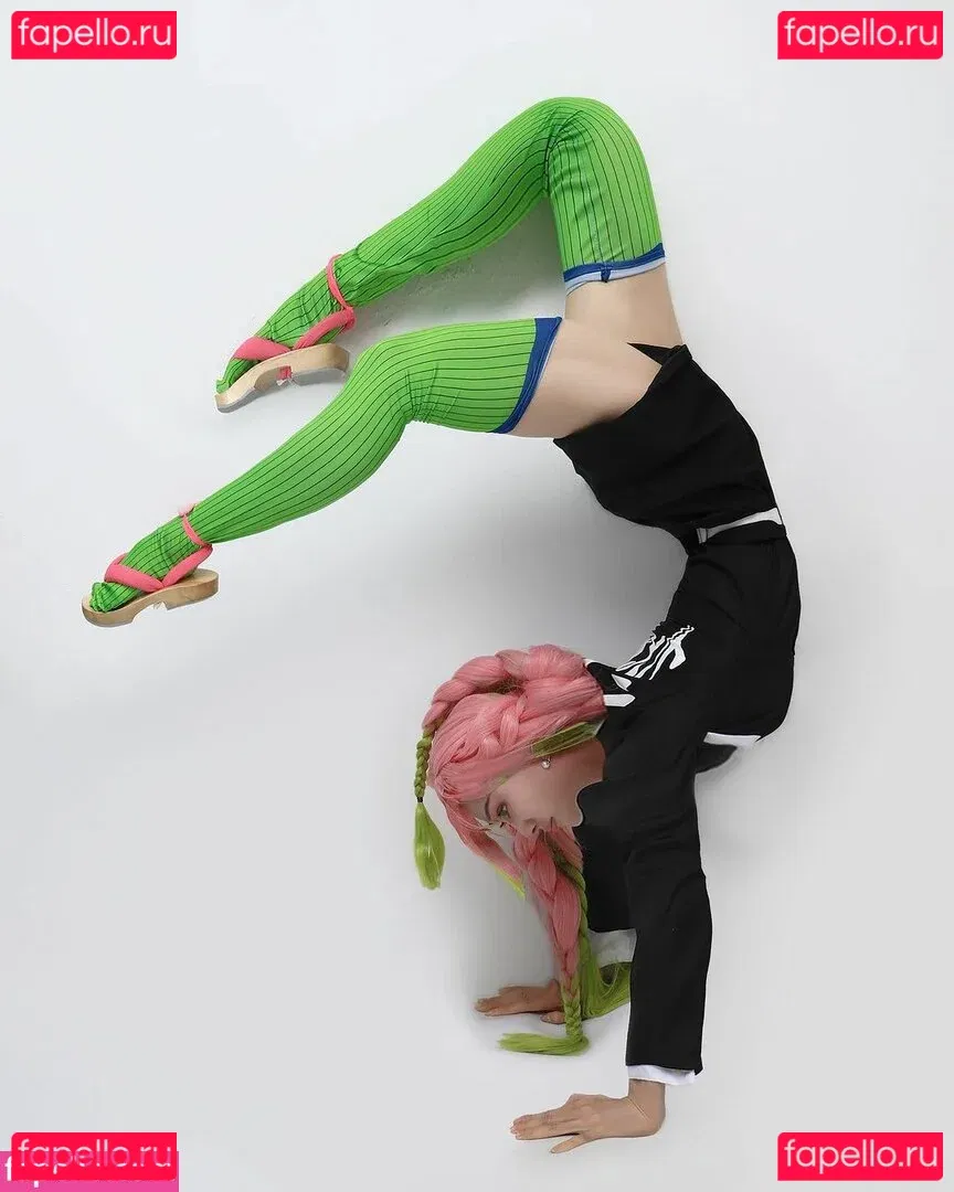 Yuna XS Onlyfans Photo Gallery 