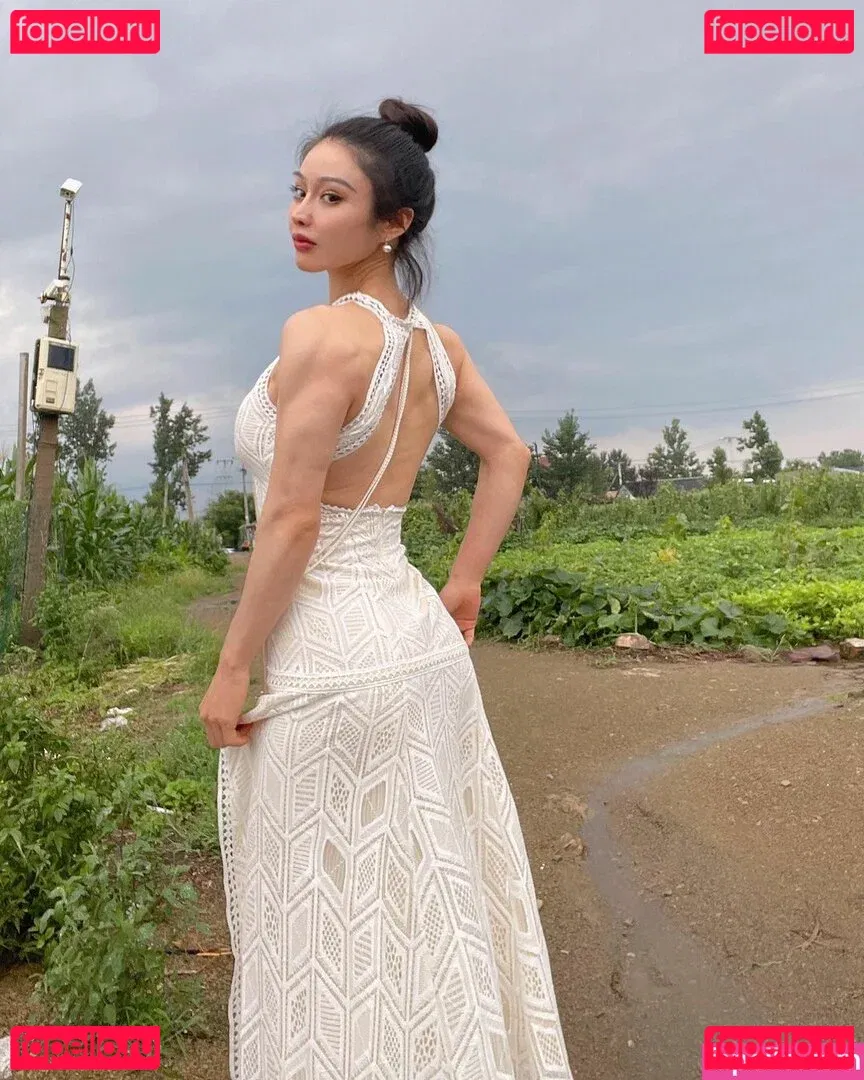 Yuna XS Onlyfans Photo Gallery 