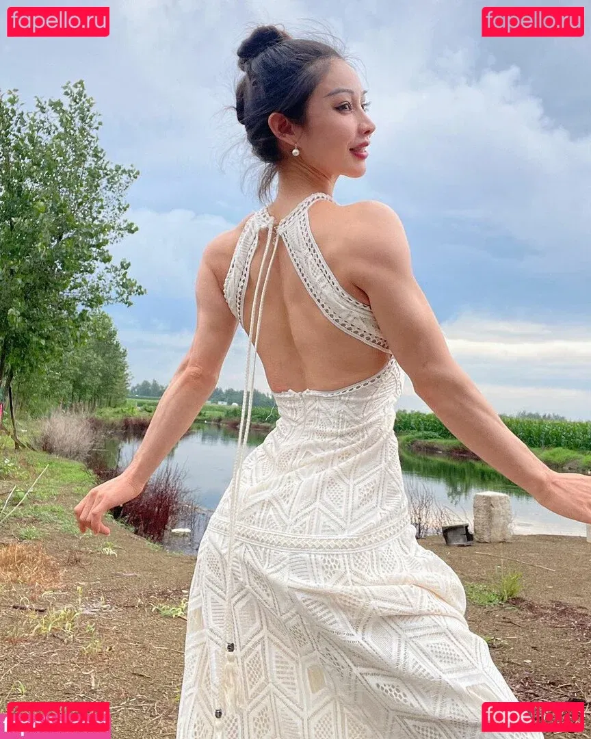 Yuna XS Onlyfans Photo Gallery 