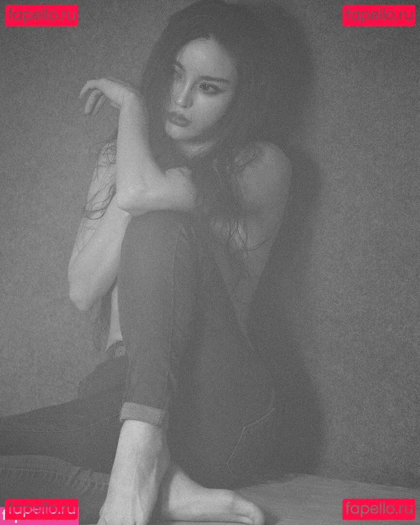 Yuna XS Onlyfans Photo Gallery 