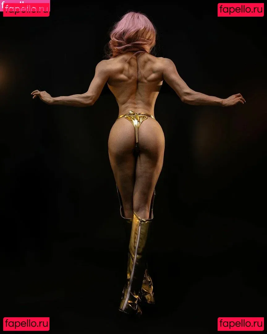 Yuna XS Onlyfans Photo Gallery 