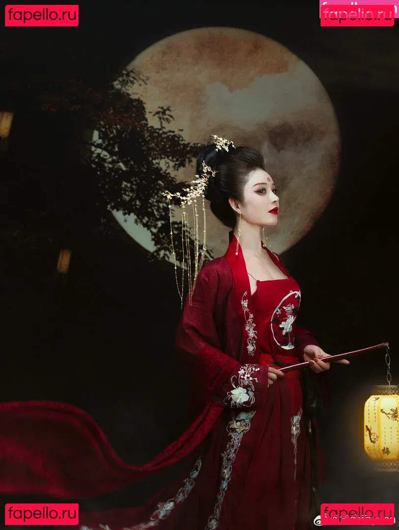 Yuna XS Onlyfans Photo Gallery 