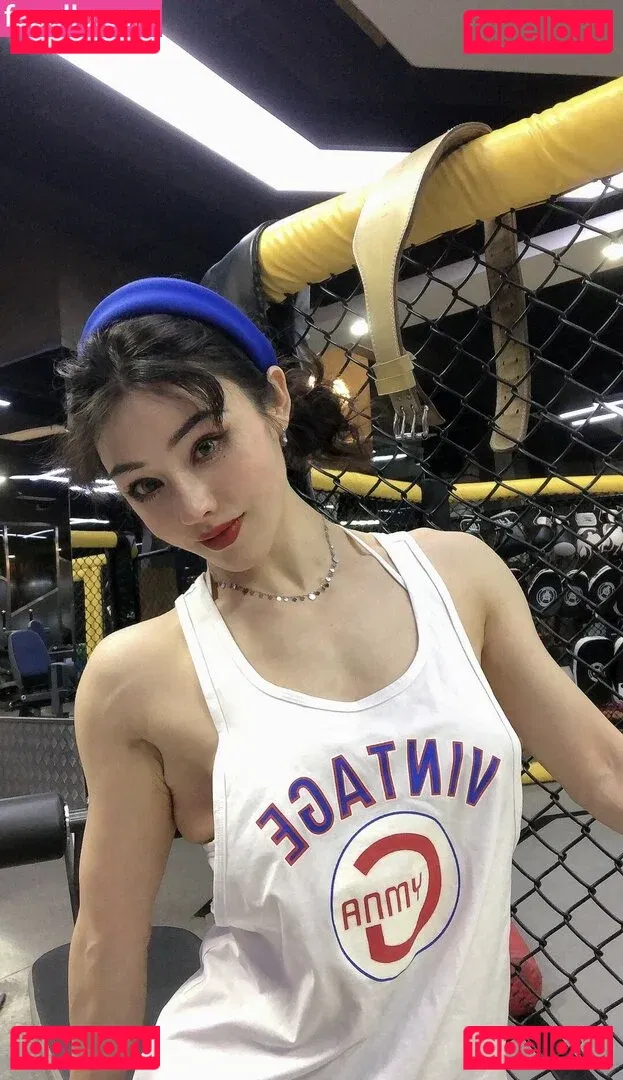 Yuna XS Onlyfans Photo Gallery 