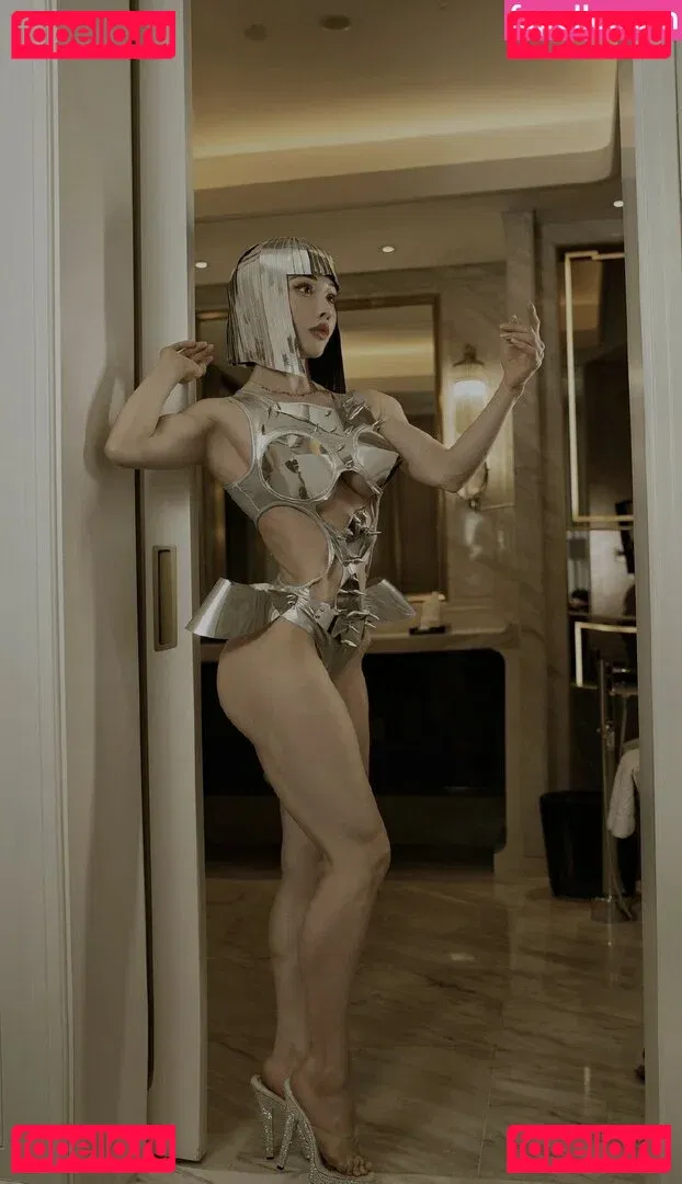 Yuna XS Onlyfans Photo Gallery 