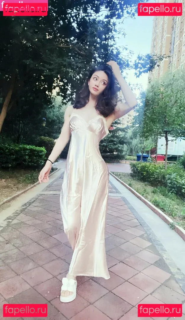 Yuna XS Onlyfans Photo Gallery 