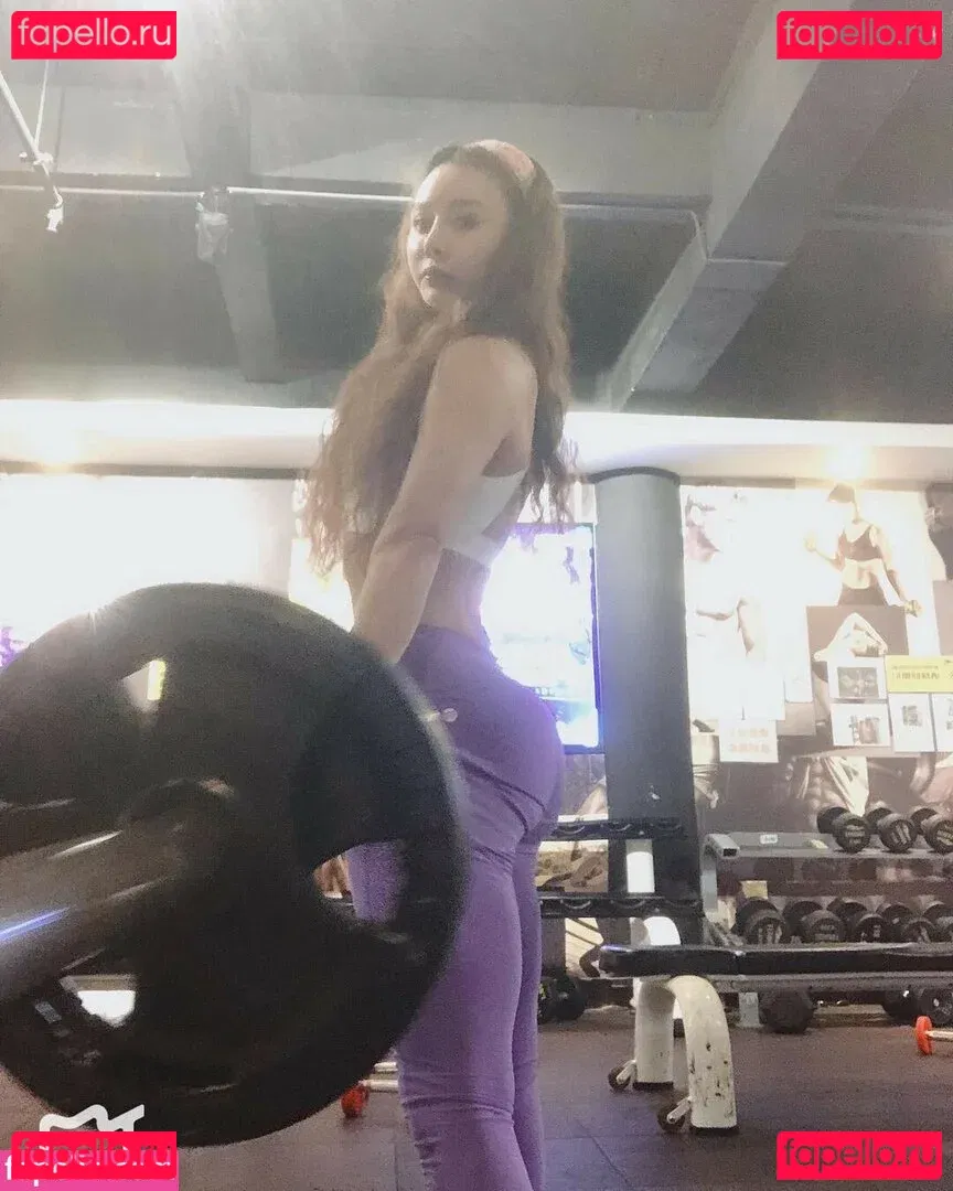 Yuna XS Onlyfans Photo Gallery 