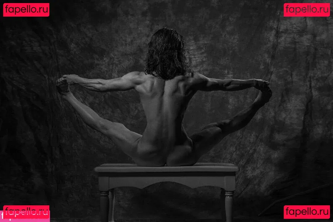 Yuna XS Onlyfans Photo Gallery 