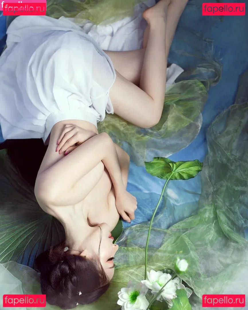 Yuna XS Onlyfans Photo Gallery 