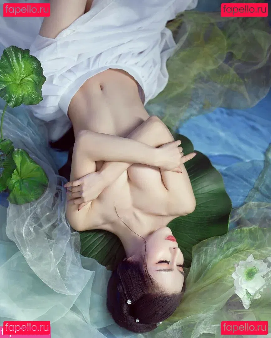 Yuna XS Onlyfans Photo Gallery 