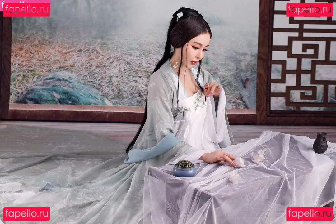 Yuna XS Onlyfans Photo Gallery 