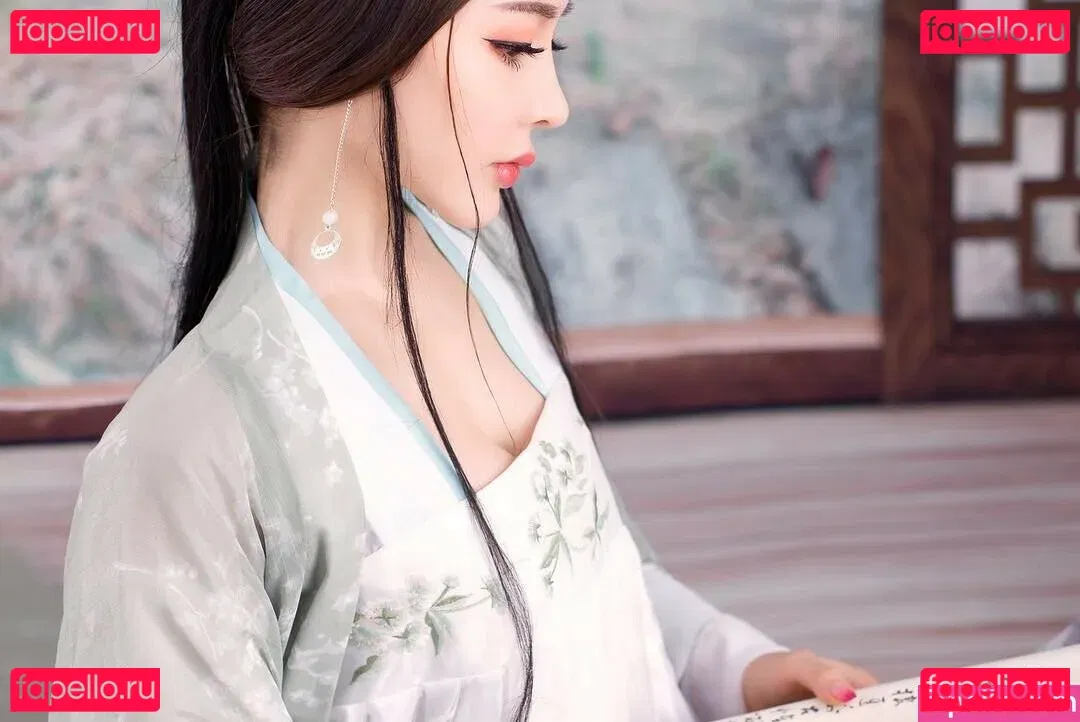 Yuna XS Onlyfans Photo Gallery 