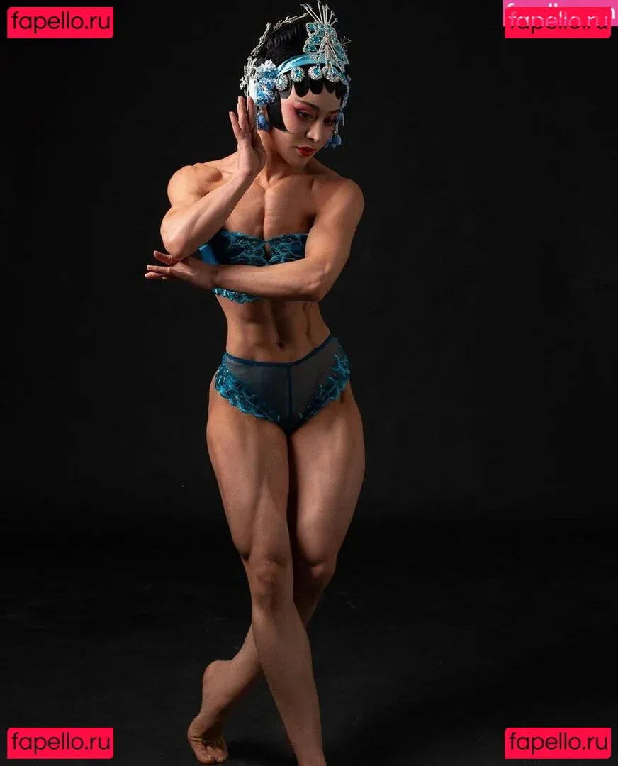 Yuna XS Onlyfans Photo Gallery 