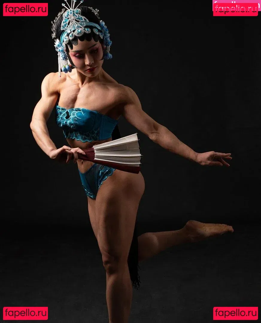 Yuna XS Onlyfans Photo Gallery 