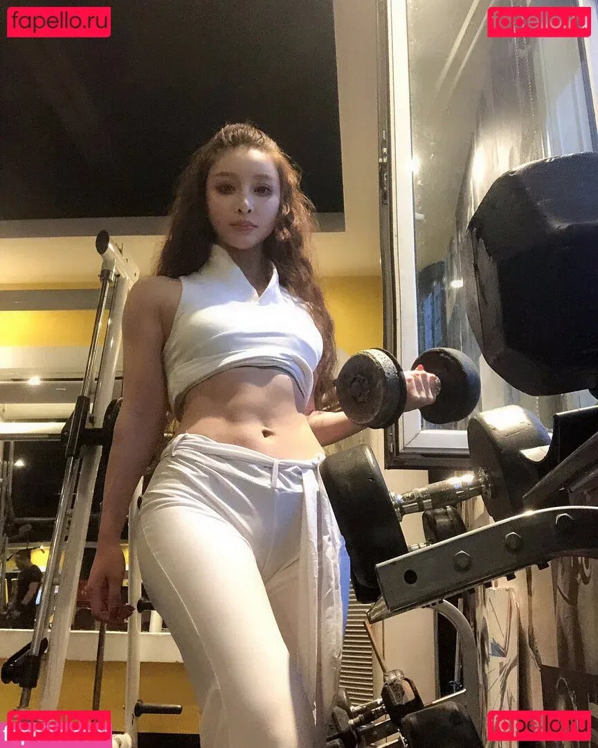 Yuna XS Onlyfans Photo Gallery 