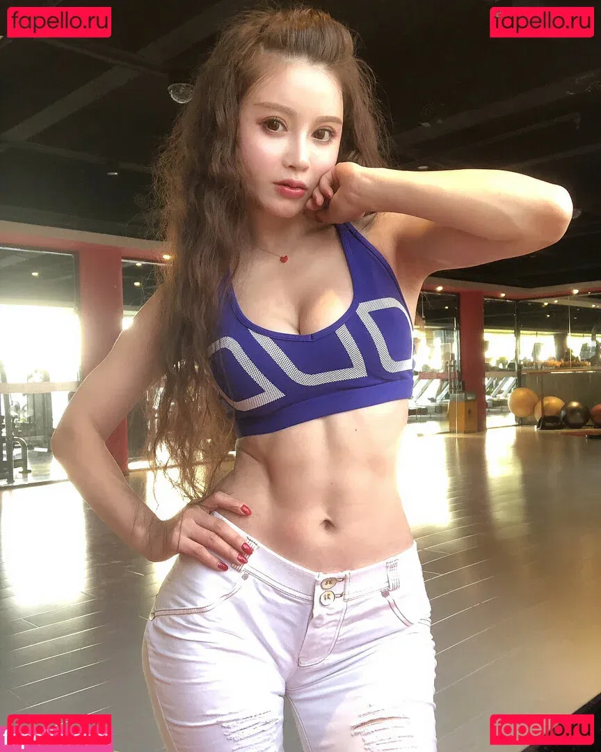 Yuna XS Onlyfans Photo Gallery 