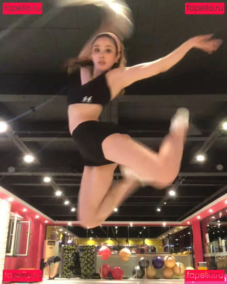 Yuna XS Onlyfans Photo Gallery 