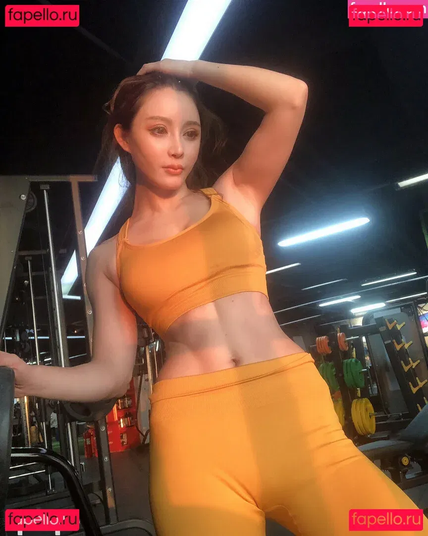 Yuna XS Onlyfans Photo Gallery 