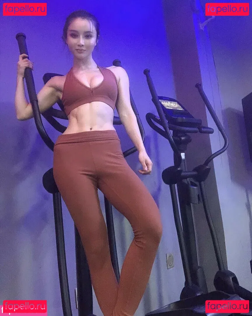 Yuna XS Onlyfans Photo Gallery 