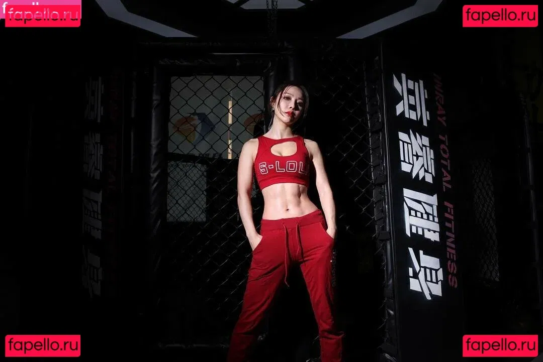 Yuna XS Onlyfans Photo Gallery 