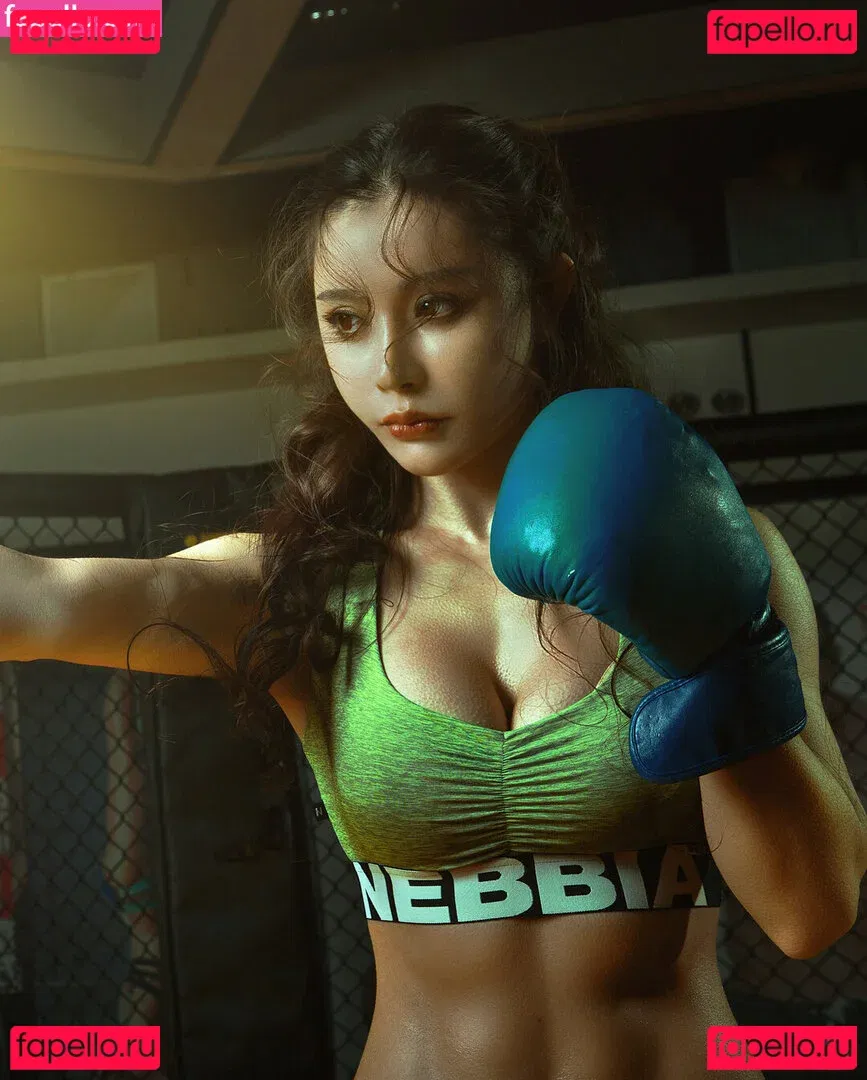 Yuna XS Onlyfans Photo Gallery 