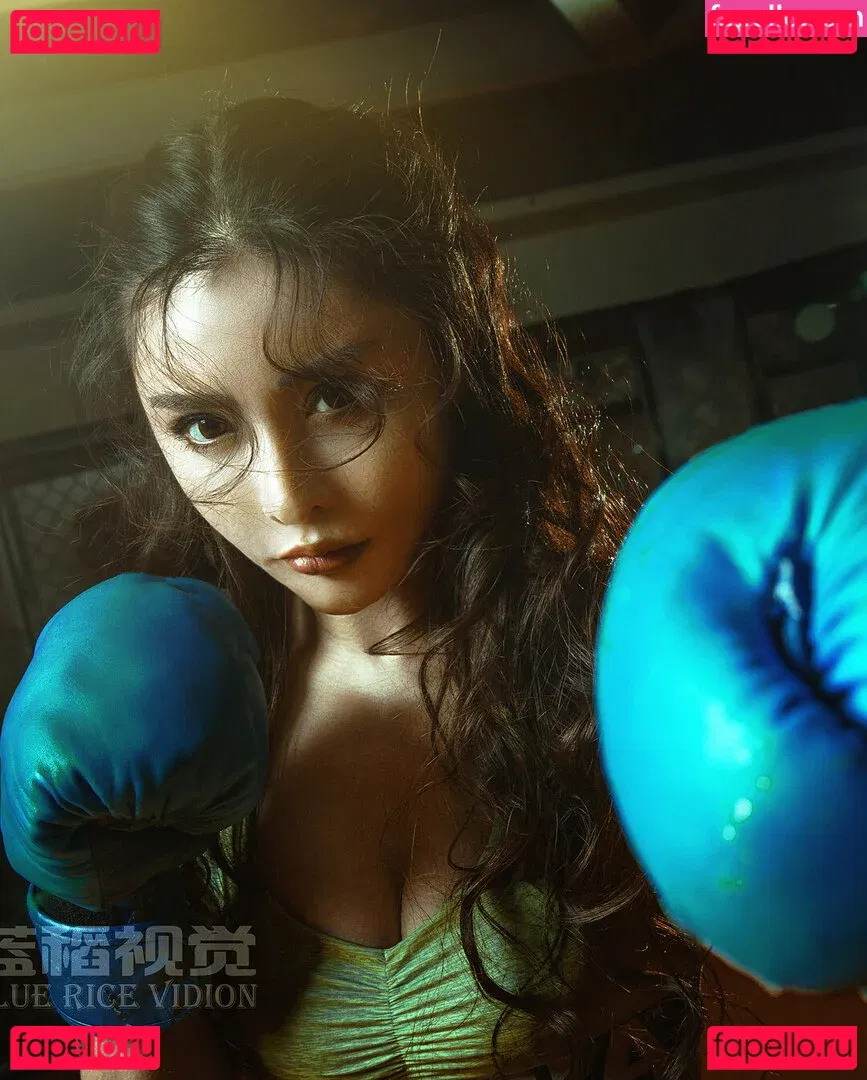 Yuna XS Onlyfans Photo Gallery 