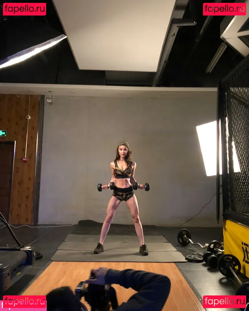 Yuna XS Onlyfans Photo Gallery 