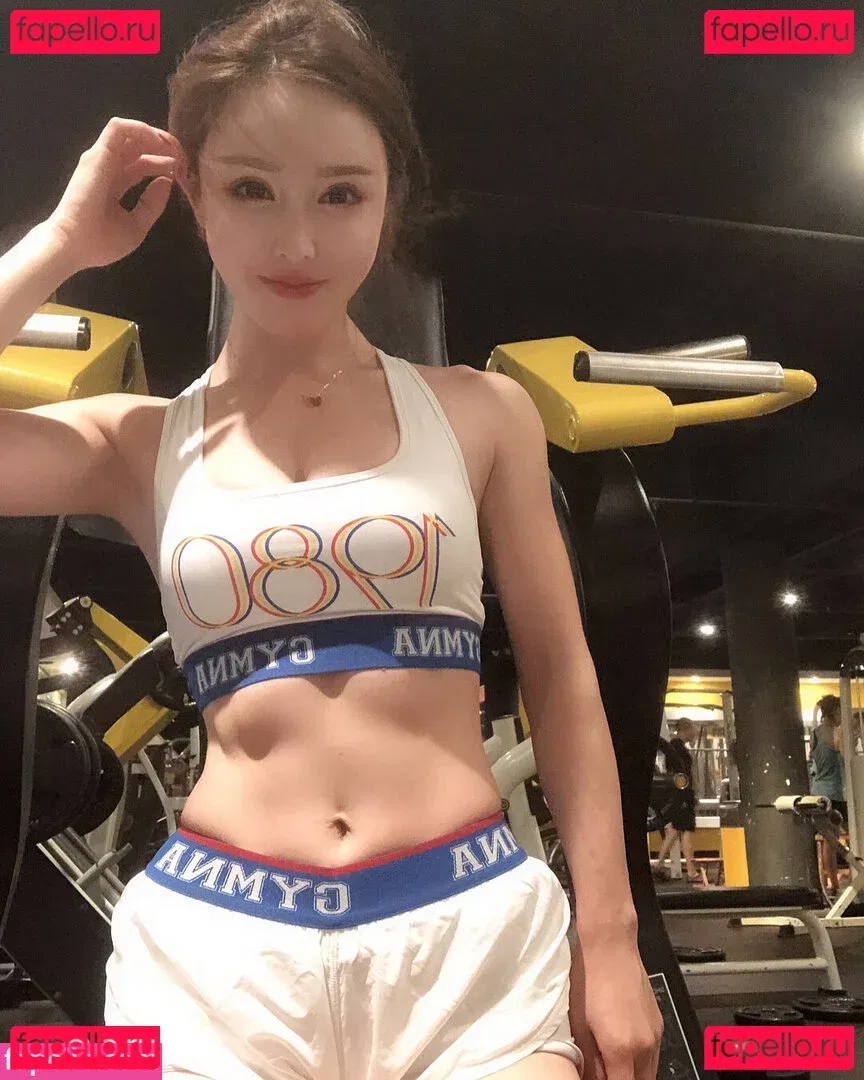Yuna XS Onlyfans Photo Gallery 