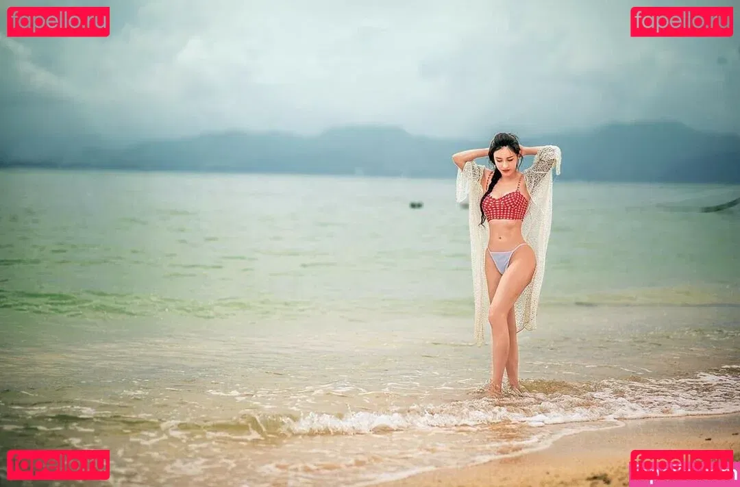 Yuna XS Onlyfans Photo Gallery 