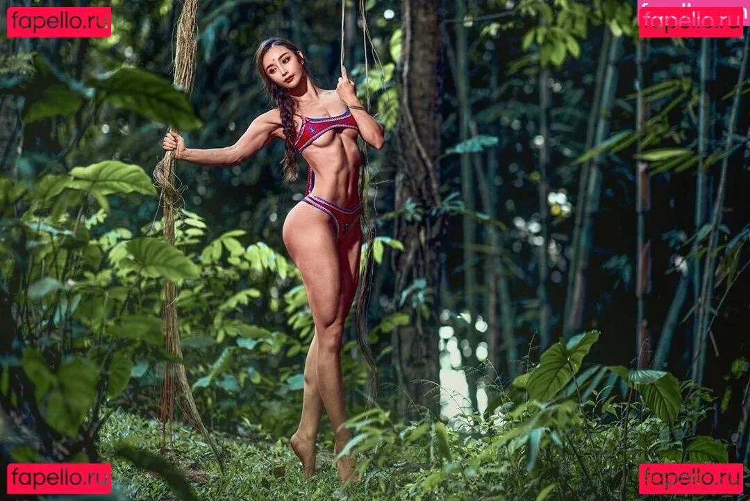 Yuna XS Onlyfans Photo Gallery 