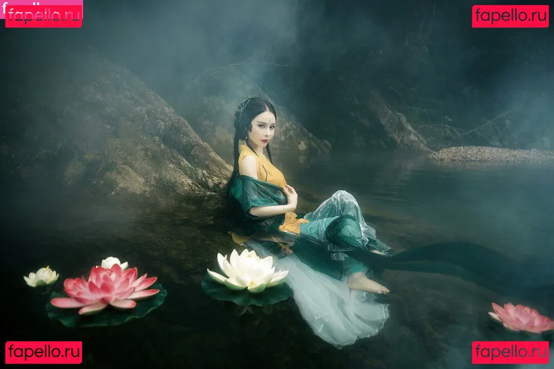 Yuna XS Onlyfans Photo Gallery 