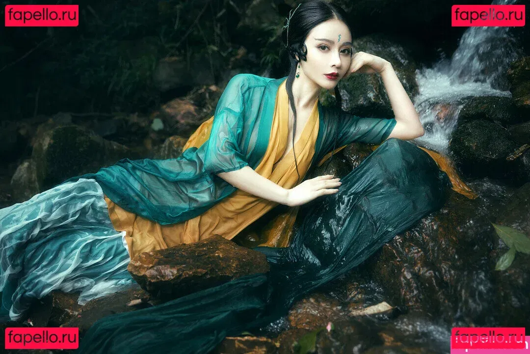 Yuna XS Onlyfans Photo Gallery 