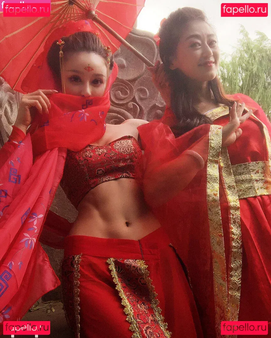 Yuna XS Onlyfans Photo Gallery 