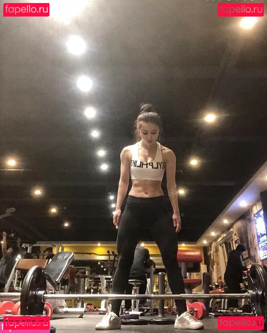 Yuna XS Onlyfans Photo Gallery 