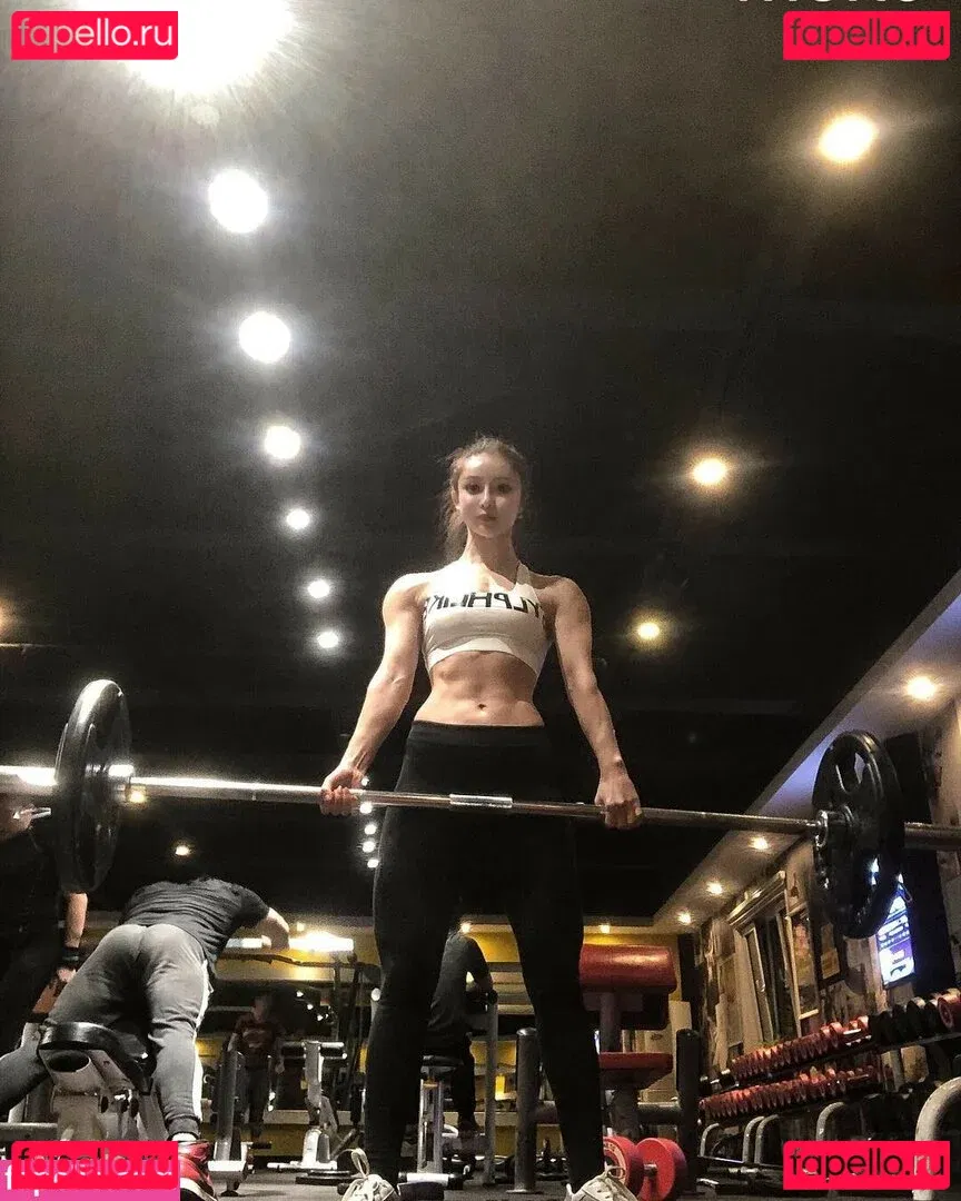 Yuna XS Onlyfans Photo Gallery 