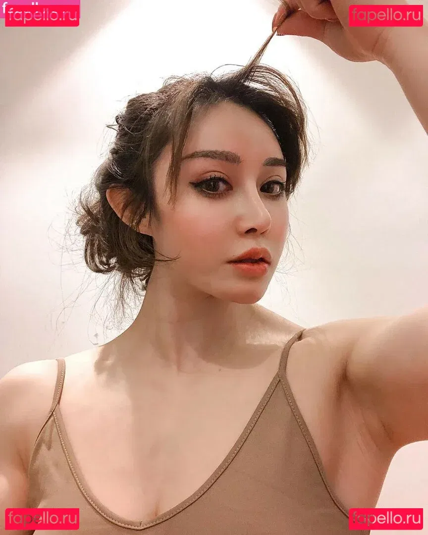 Yuna XS Onlyfans Photo Gallery 