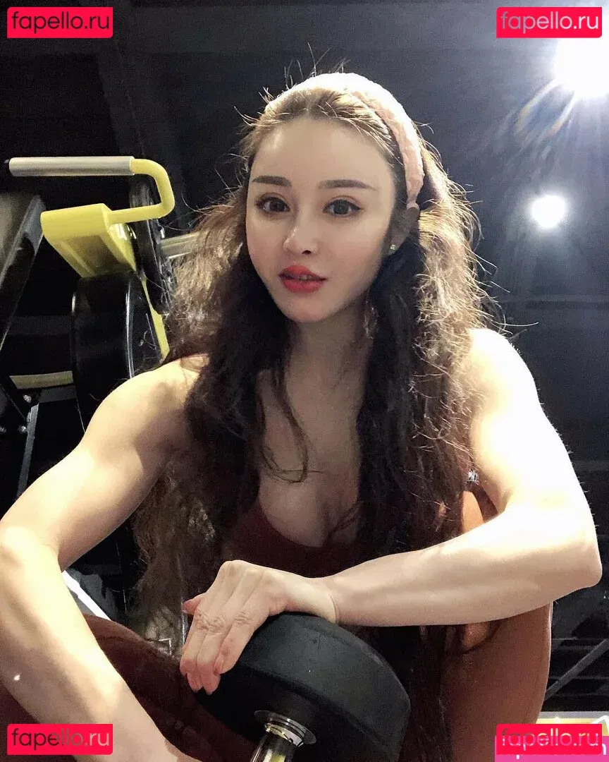 Yuna XS Onlyfans Photo Gallery 