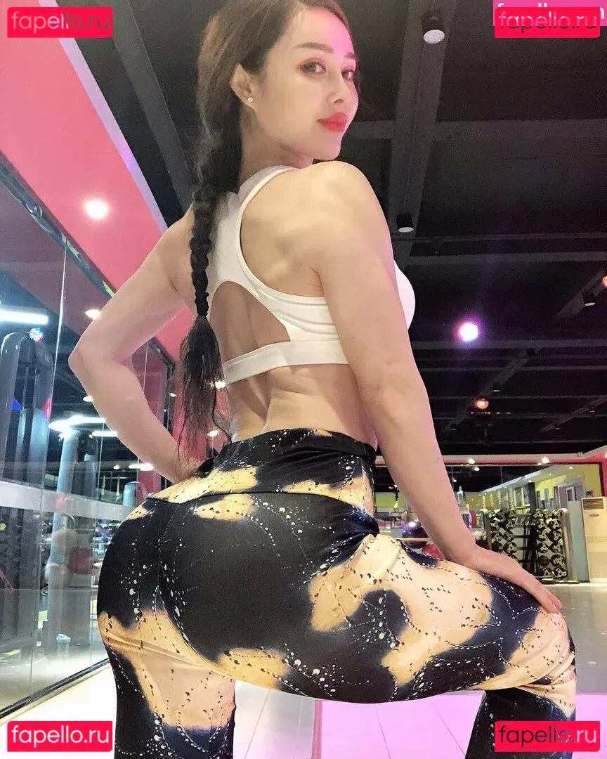 Yuna XS Onlyfans Photo Gallery 