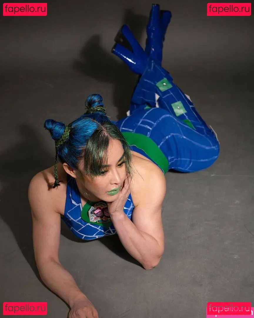 Yuna XS Onlyfans Photo Gallery 