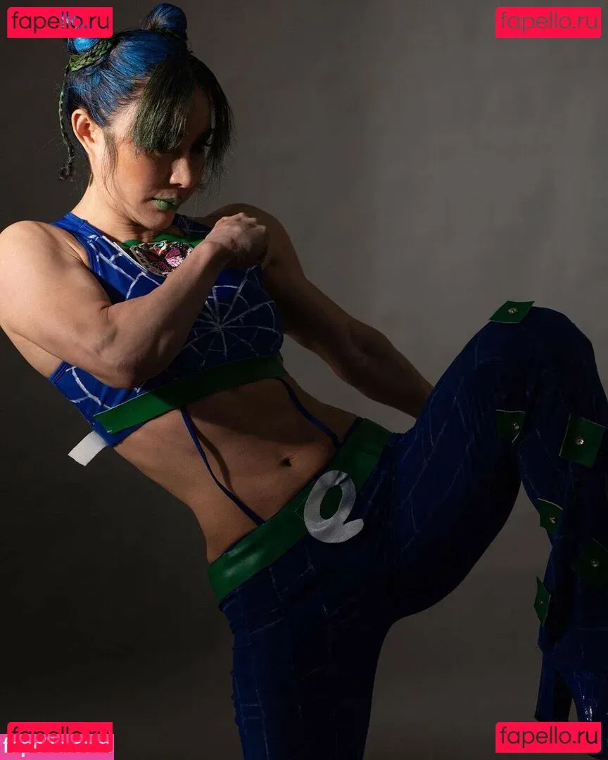 Yuna XS Onlyfans Photo Gallery 