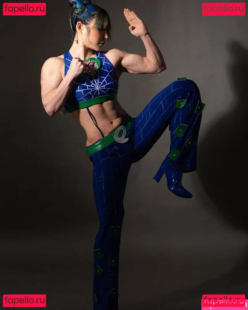 Yuna XS Onlyfans Photo Gallery 