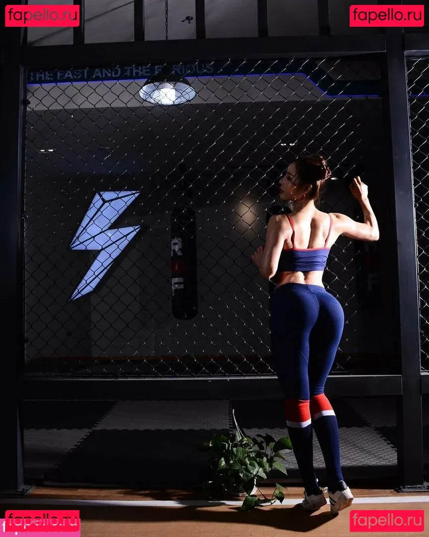 Yuna XS Onlyfans Photo Gallery 