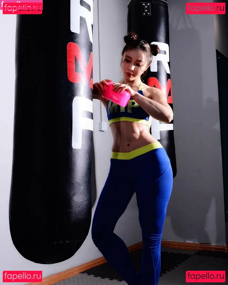 Yuna XS Onlyfans Photo Gallery 