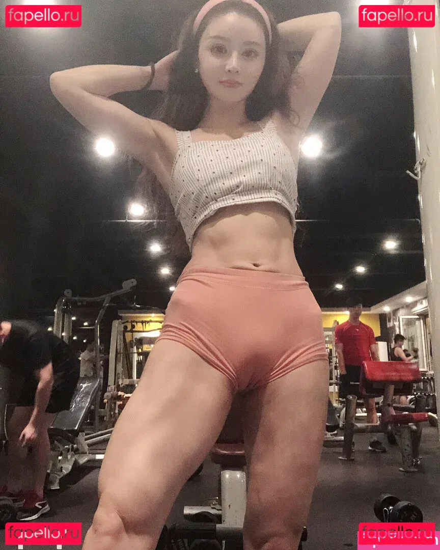Yuna XS Onlyfans Photo Gallery 