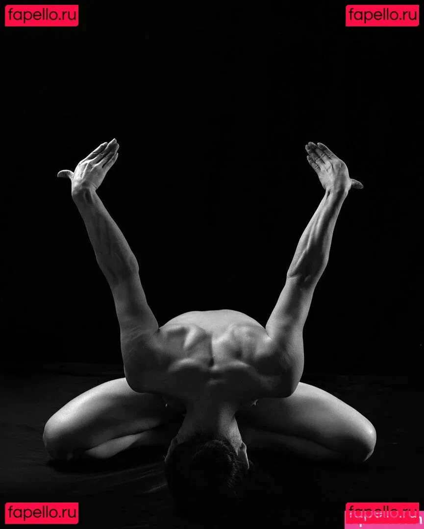 Yuna XS Onlyfans Photo Gallery 