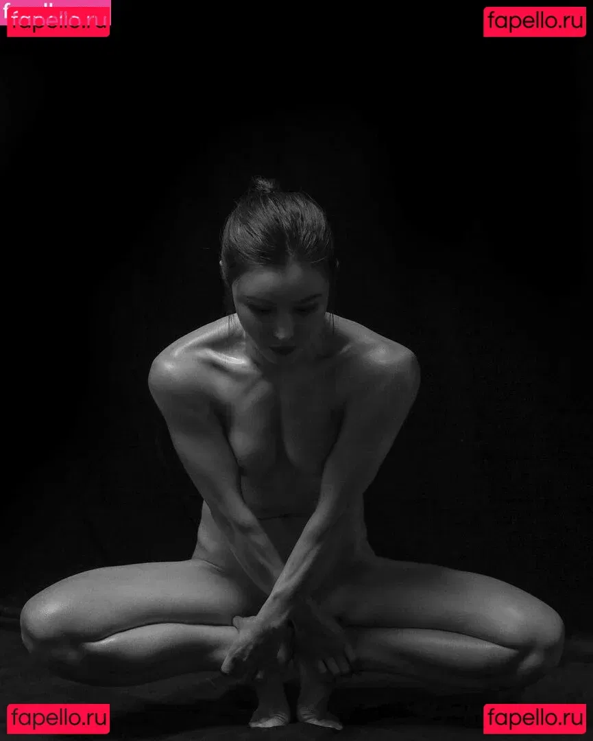 Yuna XS Onlyfans Photo Gallery 