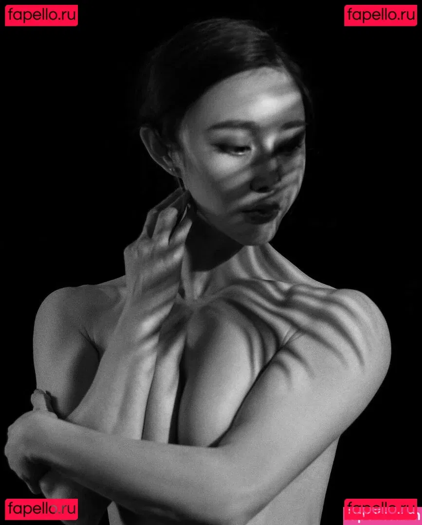 Yuna XS Onlyfans Photo Gallery 