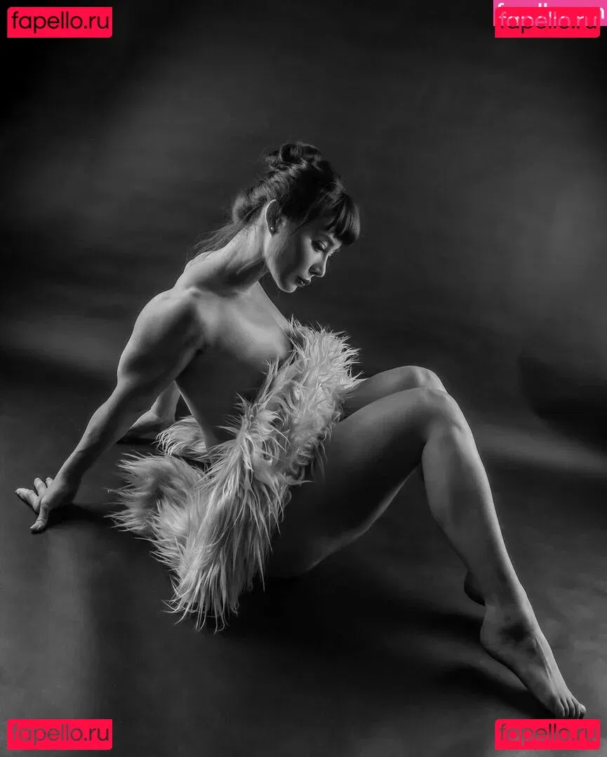 Yuna XS Onlyfans Photo Gallery 