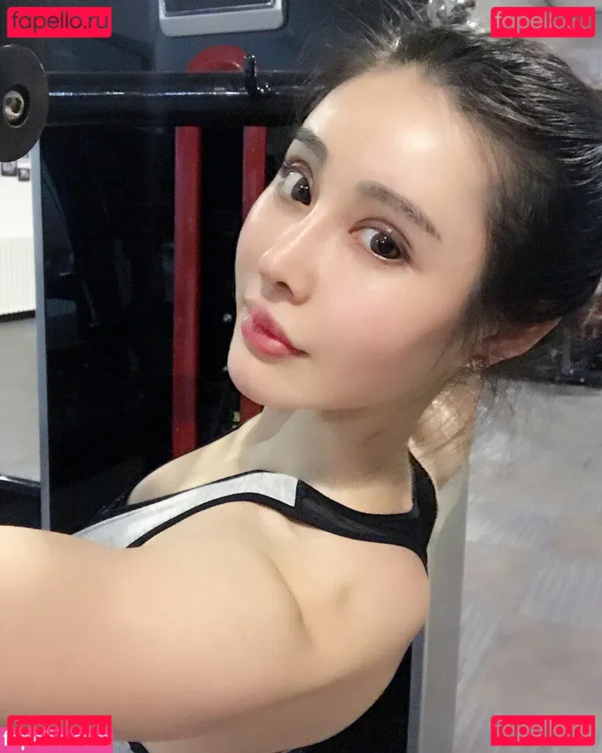 Yuna XS Onlyfans Photo Gallery 